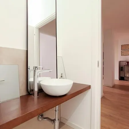 Moderno Ed Elegante Loft In Zona Navigli Daire Milano